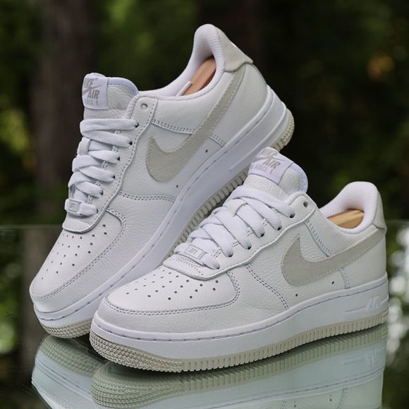 Nike Air Force 1 Low By You Women’s Size 6 - Picture 2 of 14